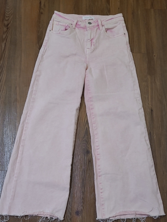 Risen Jeans Denim - High-Rise Pink Wide-Leg Jeans with Frayed‎ Hem